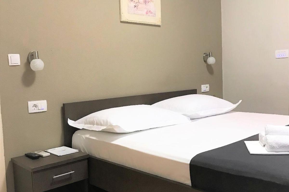Berulia Rooms Brela Ngoại thất bức ảnh