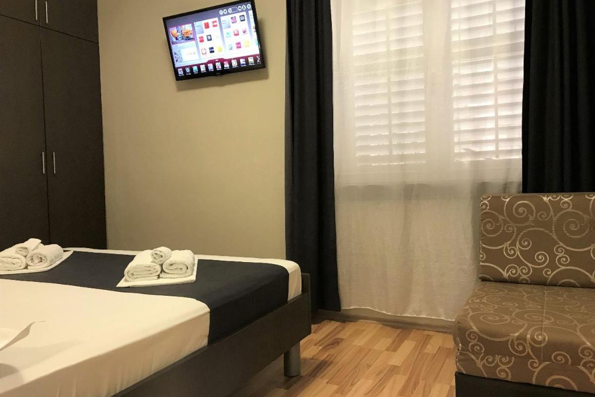 Berulia Rooms Brela Ngoại thất bức ảnh